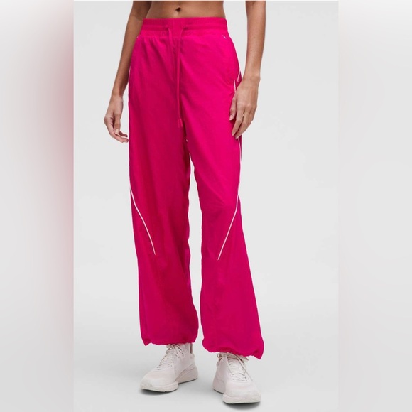 lululemon athletica Pants - Lululemon License to Train Mid-Rise Lightweight Jogger Passionate
